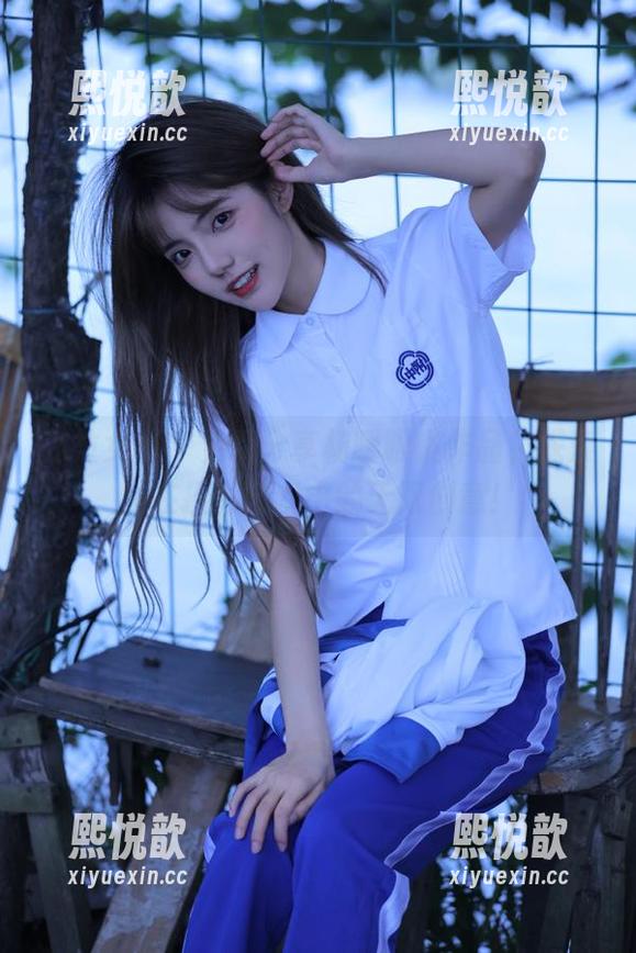 克拉女神-杨暖 克拉女神 - 免费分享杨暖眼镜作品,探索她在摄影艺术中的无限创意!