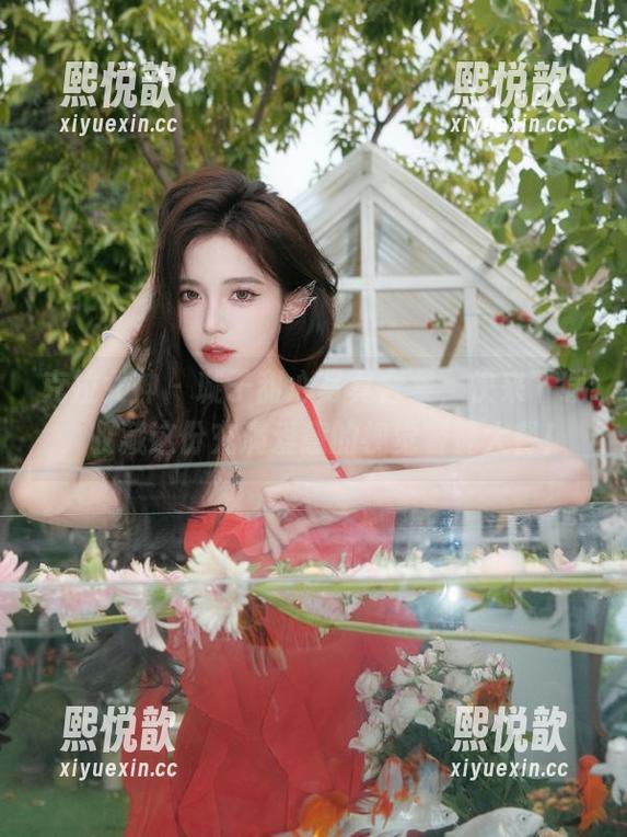 克拉女神 - 璇子甜心写真合集，快来下载，收藏这份充满爱意的视觉饕餮大餐！