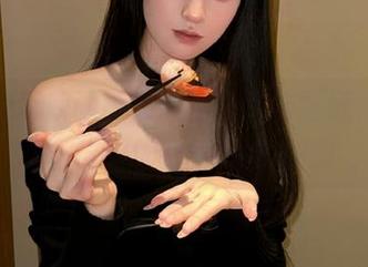 拥有兔玩映画高清旗袍白丝袜壁纸，感受不一样的优雅气息与风格！