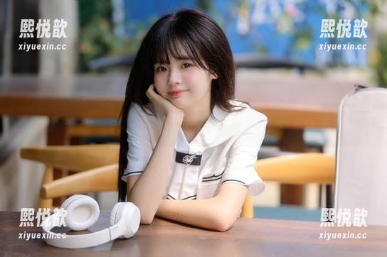 探索兔玩映画泳装高雄的魅力，超可爱套图作品不可错过！