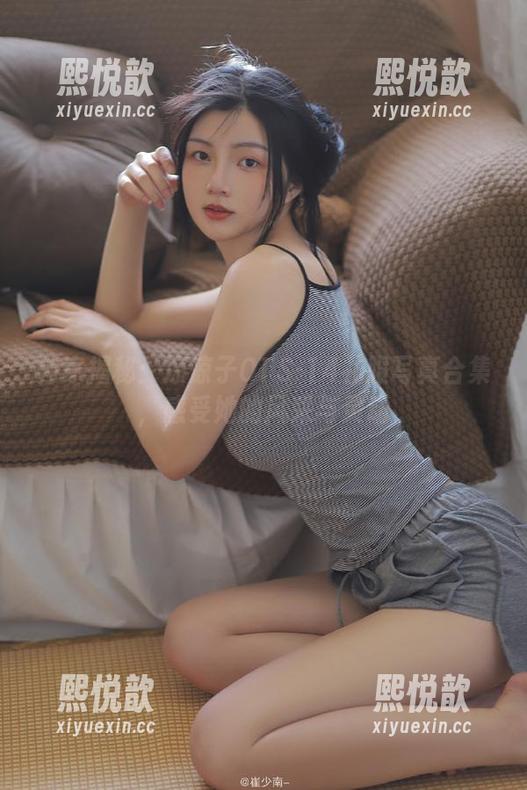 凉凉子 独家揭秘:凉凉子OTS-14礼服写真合集,感受她的风采与灵动