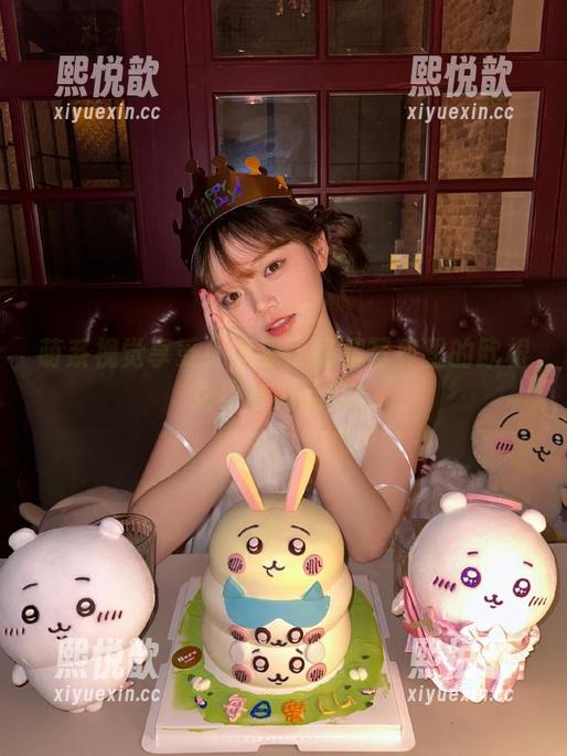 萌系视觉享受！凉凉子高清写真里的欧根女仆魅力无穷！