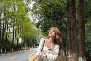 初夏女神 – 为了更好地热爱生活，双双舞蹈练习生套图合集，展示无限可能的美！