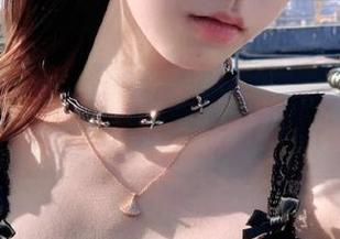 北哥完全OK私拍图包:感受红光魅魔的魅力与美丽