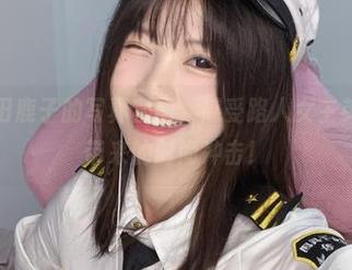 高清千反田鹿子的写真套图，感受路人女主英梨梨皮衣带来的时尚冲击！