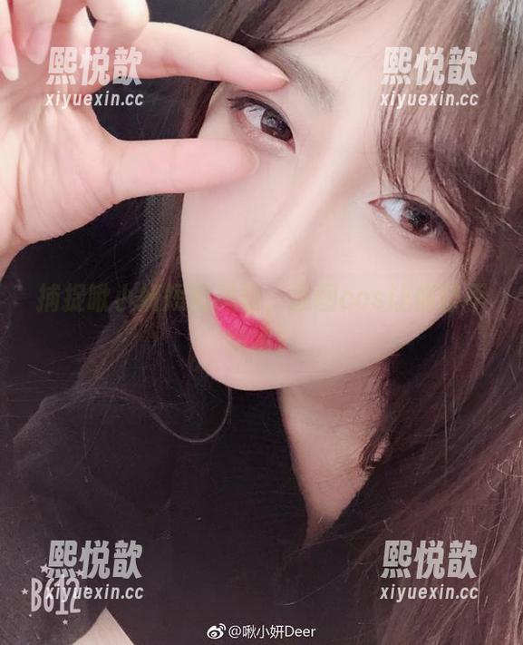 捕捉啾小妍短裤风情，原图cos让你目不转睛！