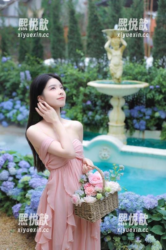 喵糖映画 - 沉浸在lovely呆玄的秘密壁纸中，感受美图带来的视觉盛宴