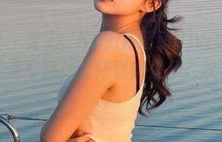 嗲囡囡 – 看完“K8傲娇萌萌Vivian”的御姐私房写真，我怀疑她是从二次元来的！