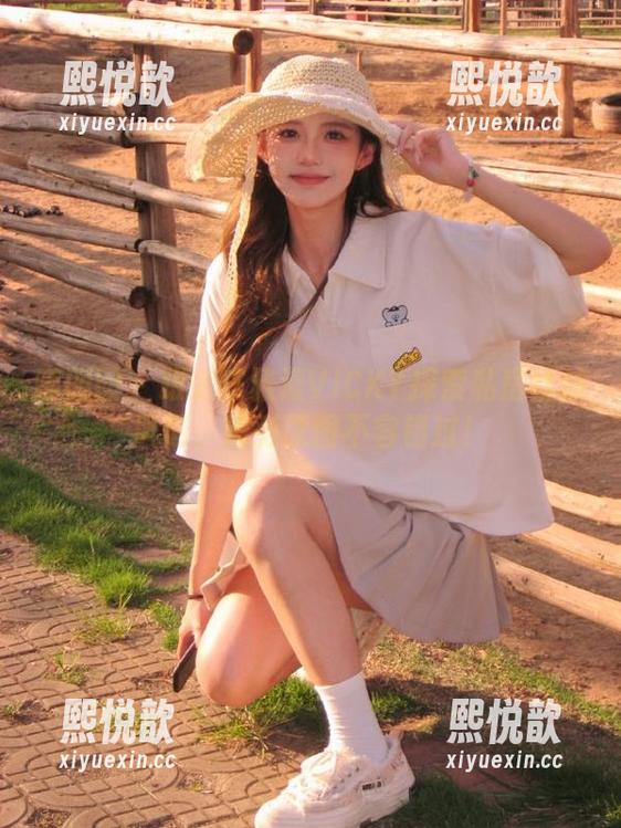 嗲囡囡 - 跟随陈雅漫VICKY探索私房丝袜风情，精彩原图不容错过！