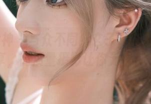头条女神 – 与众不同!玄子AJ13套图分享,高质量摄影让你无法抗拒