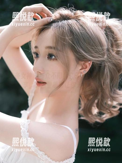 头条女神-玄子 头条女神 - 与众不同!玄子AJ13套图分享,高质量摄影让你无法抗拒