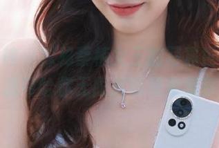 头条女神 – 探秘蔡楠女王的写真世界，精选壁纸带给你无限灵感和美感享受！