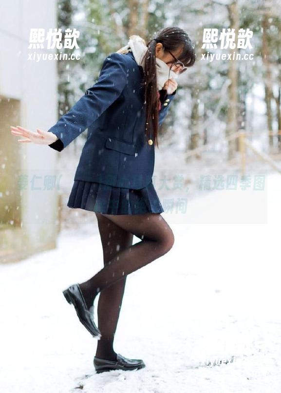 姜仁卿(강인경)甜心写真大赏，精选四季图库中的绝美瞬间
