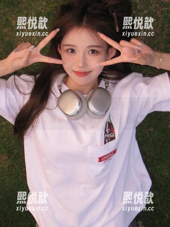 微密圈 - 家有水墨老师的魅力美图，带你感受微信朋友圈系列套图的温柔风采！