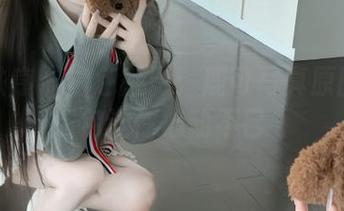 少女秩序 – 白色魅影：鹿可写真原图与图包让你心动不已