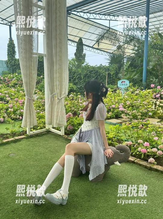 尤果网 - 安柔花嫁写真作品免费分享，爱情与美丽双重绽放！