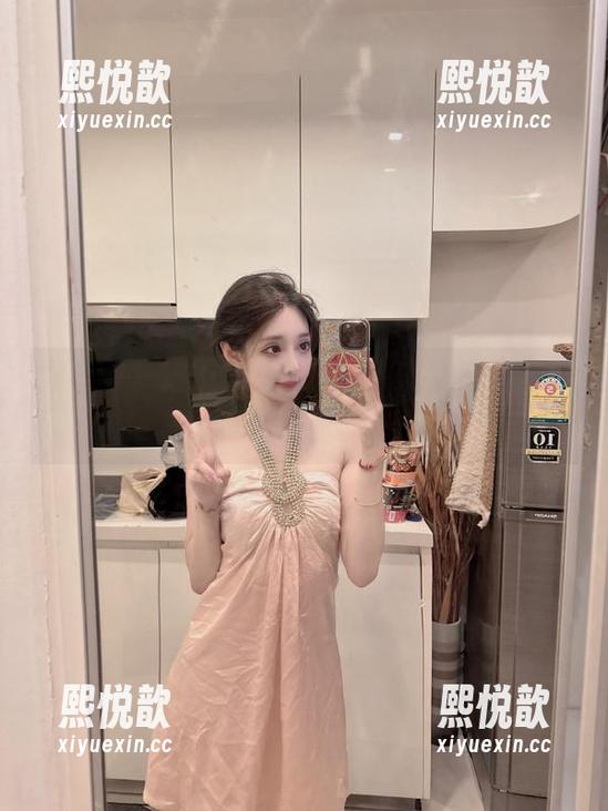 尤果网-小琪 尤果网 - 踏上视觉之旅,小琪身穿红裙的美图写真让你心动不已