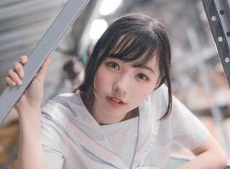 尤果网 – 田梓茵黑白艺术作品集更新发布，瞬间捕捉心灵深处的美与哀愁