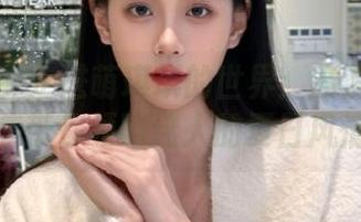 尤果网 – 走进萌琪琪的世界：高清泳衣写真集带你领略迷人的夏日风情！