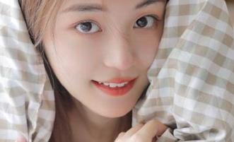 尤物馆 – 解密婕西儿jessie的个人魅力，秘书写真照片带您领略不同风貌
