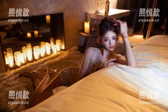 尤蜜荟-Lucky沈欢欣 尤蜜荟 - 震撼上线!Lucky沈欢欣浴室写真集更新,释放无限魅力与诱惑