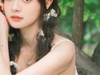 黑丝死库水的魅力无限，屿鱼最新写真让你目不暇接