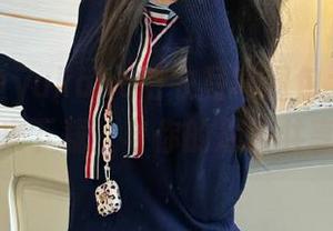 免费屿鱼yukako毛衣写真图包大放送,快来下载,与你的朋友共享!