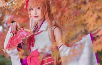 弥音音ww带你走进定制礼服的世界：精美写真图片尽在其中
