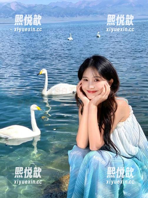 徐绾绾yyyy 微密圈 - 谁说黑白无聊?徐绾绾yyyy的套图下载后,简直颠覆我的审美观!