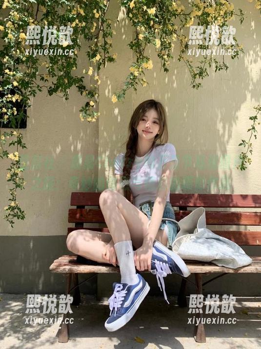 星颜社-晨晨Cherry 星颜社 - 晨晨Cherry的万圣节私房图片之旅:奇妙的创意与精彩的摄影作品