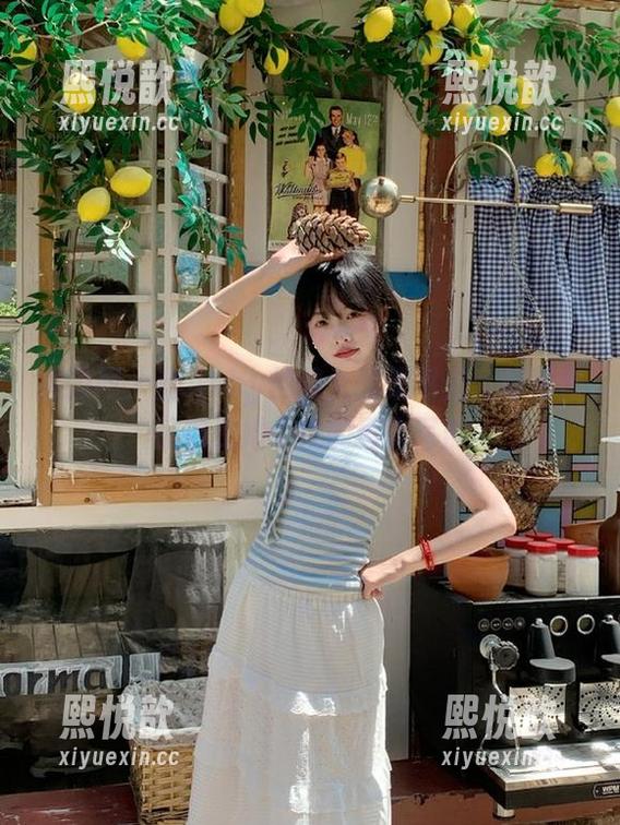 果团网 - 甜Abby的修女图集曝光：每幅作品都是她个性的真实写照