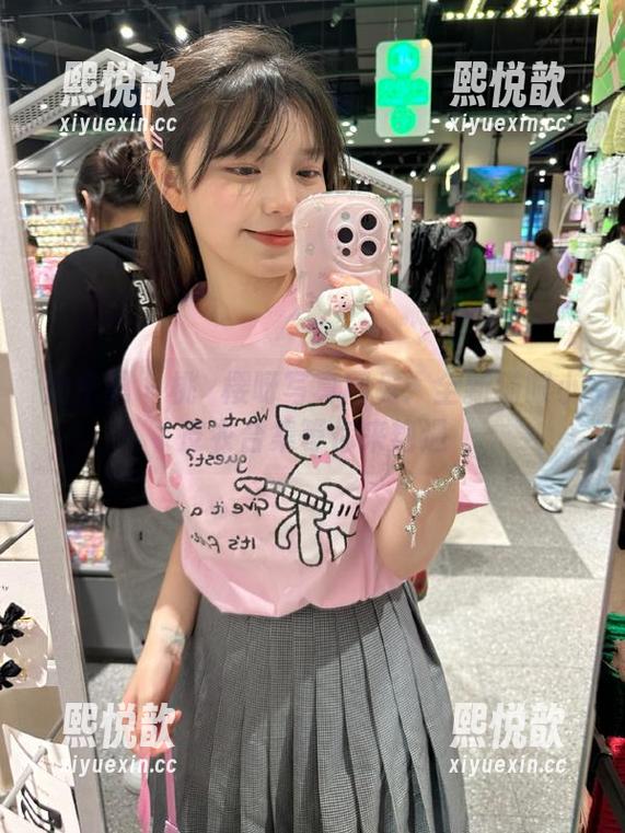 桃沢樱呀 微密圈 - 桃沢樱呀写真网盘:全新猫眼小皮衣合集等你来艳遇