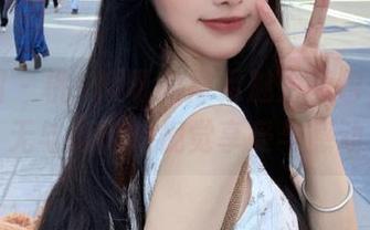 微密圈 – 桃沢樱呀的裸足魅力图包，带来无与伦比的视觉享受与感动