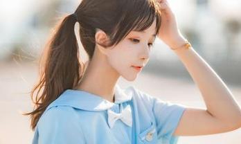 “桜桃喵”的“闪灵泳衣”作品在线曝光，泳衣背后的故事居然是这样的尴尬？