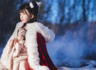 桜桃喵全新豹纹写真原图更新，踏入她的梦幻世界！