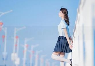 桜桃喵美脚合集：观看时请保持冷静，别被这双腿惊艳到！