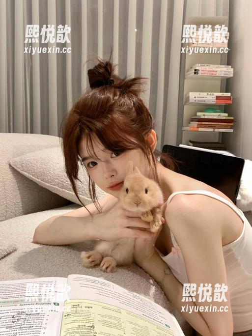 梦里一只喵 微密圈 - 少女私拍作品:梦里一只喵的梦境与幻想交织