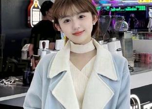 森萝财团 – aika制服作品集全解析,高清图片与便捷下载让你一探究竟