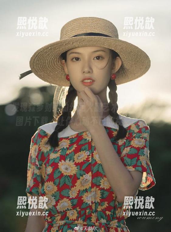 发现森萝财团的丝足火腿艺术作品，高清图片下载，让你心动不已的视觉体验！