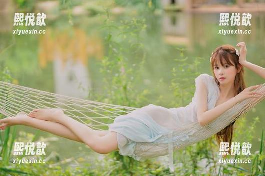 模范学院 - 绝美长腿女神张雨萌：原图合集让我倍感自信