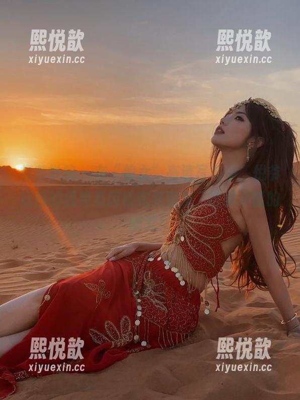 模范学院 - 在“修女”高清写真中，悦爷妖精的搞笑基因被完美激发，欲罢不能的幽默！