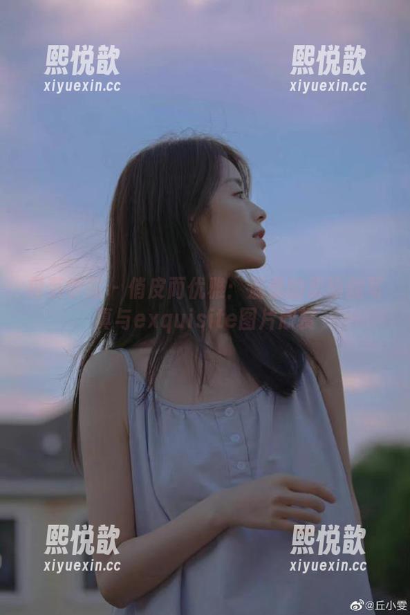 模范学院 - 俏皮而优雅：温柔的柔瑜伽写真与exquisite图片欣赏