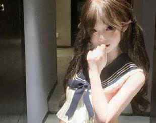 爱蜜社 – 小丽莎萌萌哒女友写真集：精选梦幻场景中的甜蜜与浪漫探秘