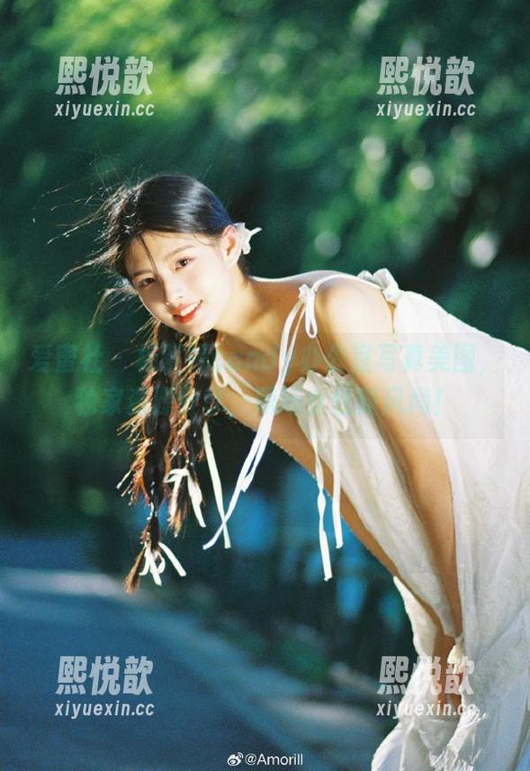 爱蜜社 - 杨紫嫣candy办公室写真美图，独家资源分享，职场女性新风尚！