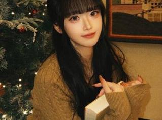爱蜜社 – 绯月樱-Cherry浴室写真：无圣光下的图片，揭示她的生活与艺术背后！