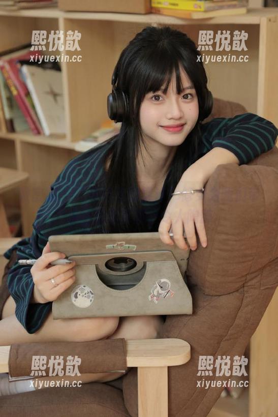 微密圈 - “牛奶里的果汁”修女为我们带来的温柔写真，令人陶醉