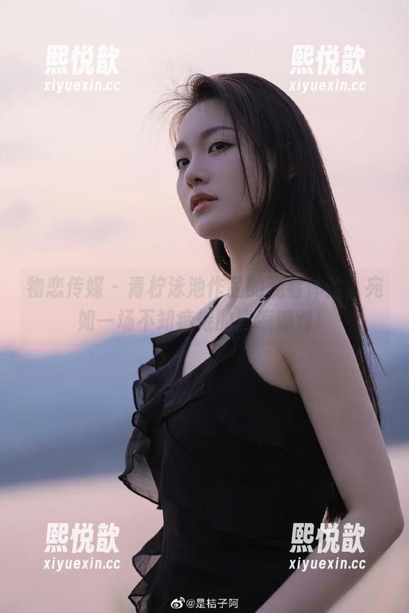 物恋传媒 - 青柠泳池作品的观看体验，宛如一场不知疲倦的清凉派对！