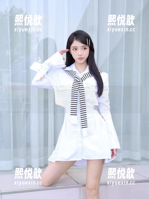 微密圈 - 视觉盛宴：猪小七最新丝袜作品展现女性魅力