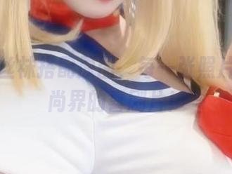 猫九酱丝袜搭配原图，每一张照片都是时尚界的喜剧片！