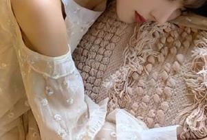 猫萌榜 – 观看王婉悠Queen的丝袜写真，探索美丽背后的故事与创意